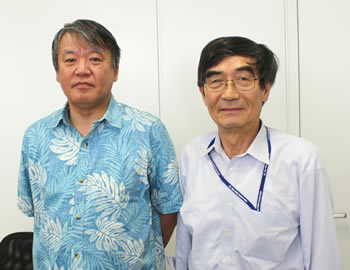 弘前大学理工学研究科教授の野尻幸宏さん（左）と、一般財団法人環境イノベーション情報機構理事長の大塚柳太郎（右）。