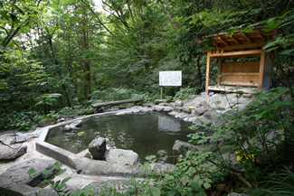 長野県・中房温泉