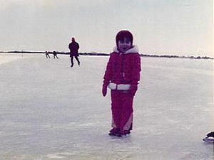 [写真13] ウトナイ湖がスケート場だった頃（1977年2月）